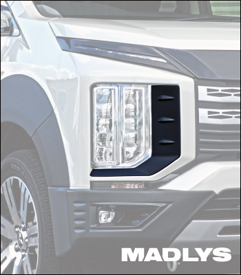MADLYS ヘッドライトサイドガーニッシュ［後期型］ サムネイル2